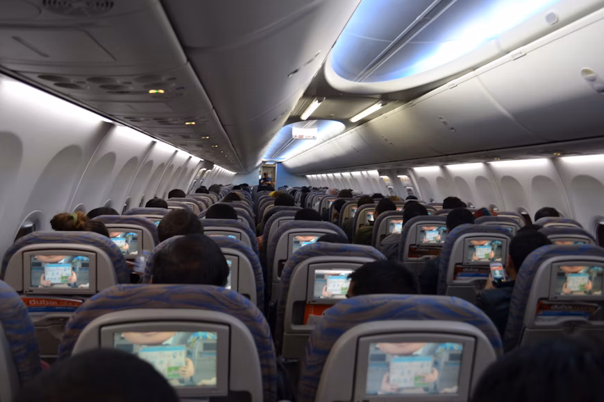 Using the in-flight entertainment and FlyNet WiFi on a Lufthansa flight.
